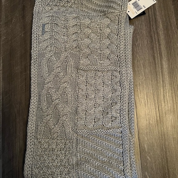 Gray Michael Kors Scarf and Hat set NWT - Picture 3 of 6